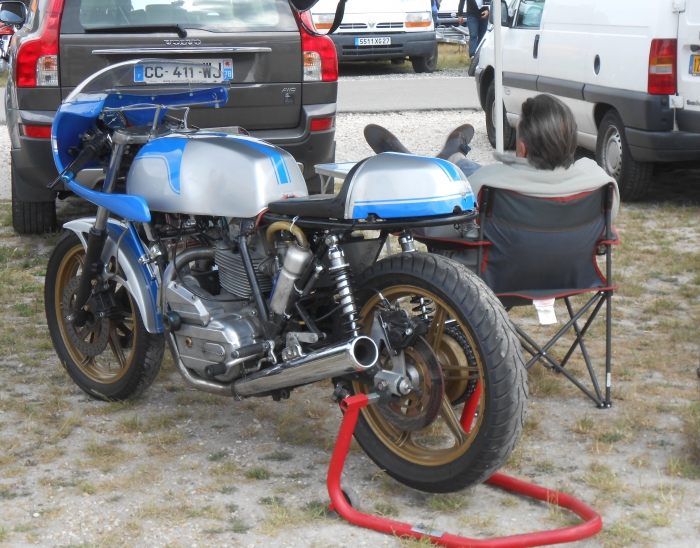Cafe racer Montlhery Paris France motorcycle tour -